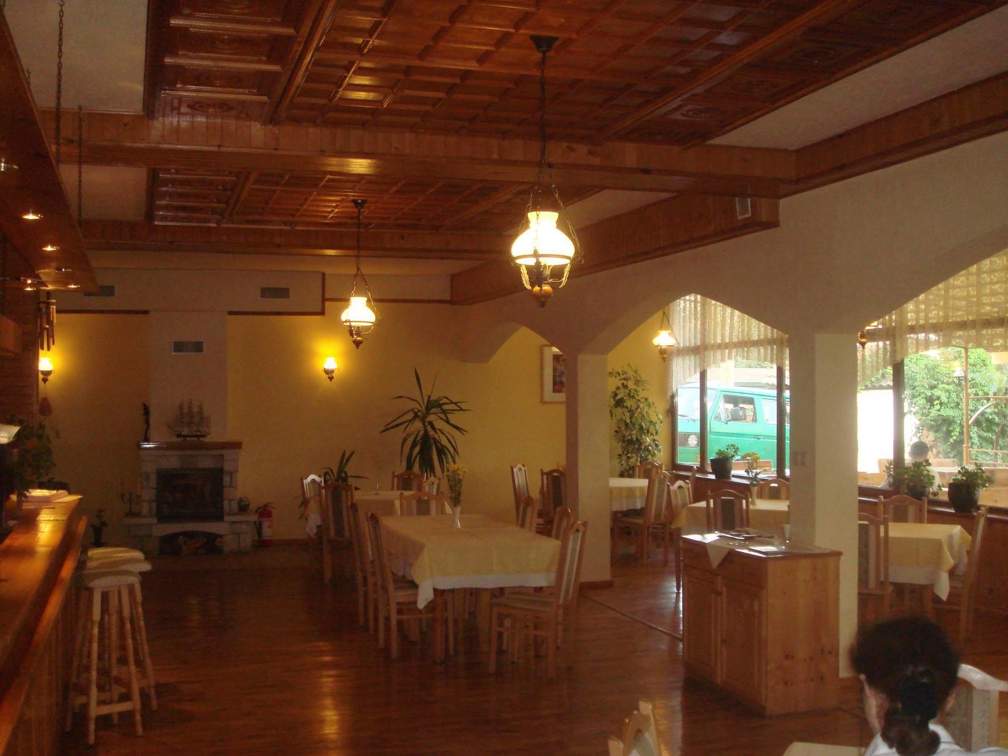 Margarita Hotel Варна Экстерьер фото